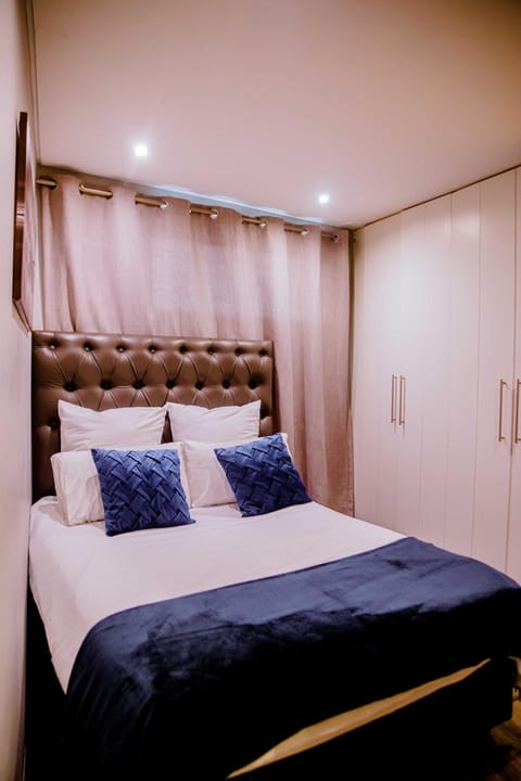 One bedroom flat in Wild Olive apartments Condo in Windhoek