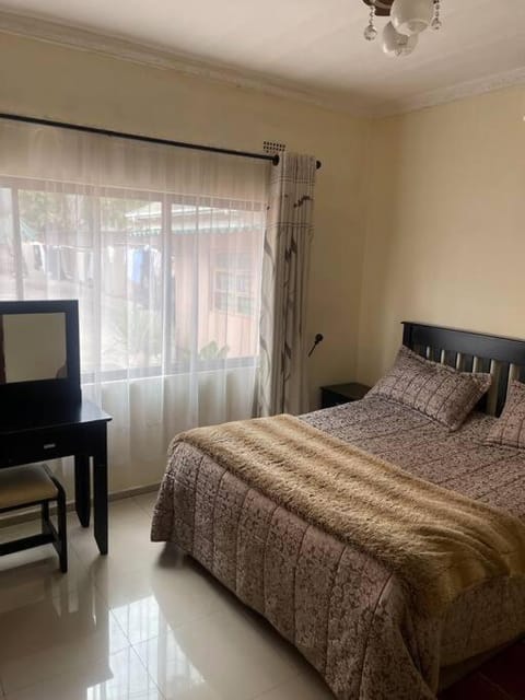 Executive one bedroom Apartment Condo in Lusaka
