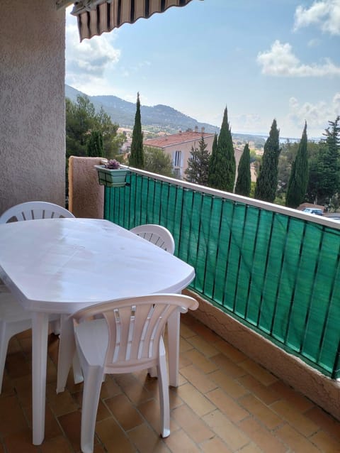 Balcony/Terrace, Balcony/Terrace