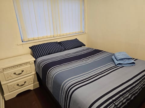 Axel room 2 Bed and Breakfast in Manchester