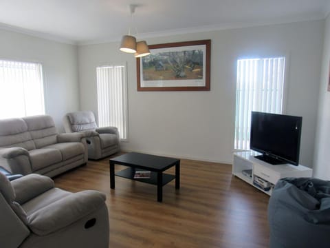 Relax in Comfort House in Victor Harbor