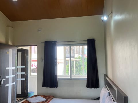 Gugal Residency Mahabaleshwar Hotel in Maharashtra