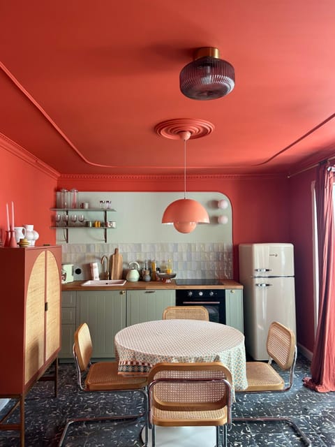 Coffee/tea facilities, Kitchen or kitchenette, Living room, Dining area, dishwasher, pet friendly, stove