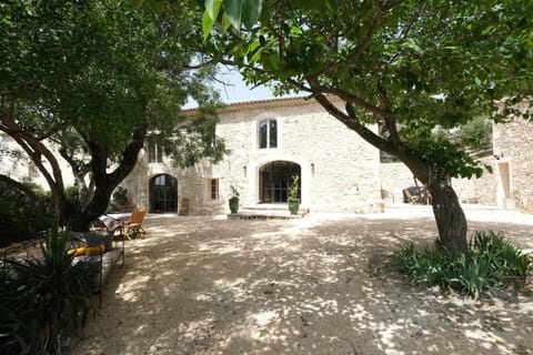 LS1-430 - DOUCETO - Superbe propriété de luxe avec piscine avec une magnifique vue, aux baux de Provence -10 personnes. Moradia in Les Baux-de-Provence