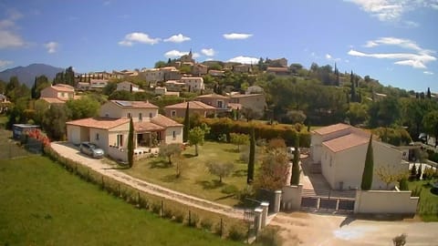 LE CHARME DU VENTOUX Vacation rental in Bédoin