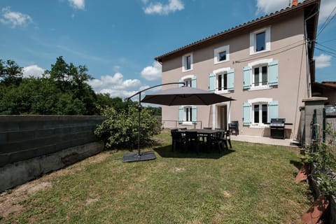 Property building, Garden view