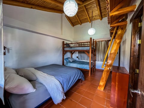 Vistabamba Ecuadorian Mountain Hostel Bed and breakfast in Vilcabamba