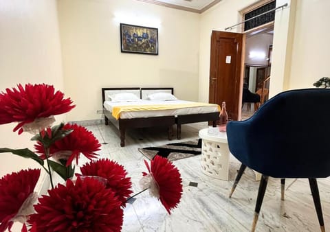 Serene Stays at Varanasi - 5BHK Luxirious villa Villa in Varanasi