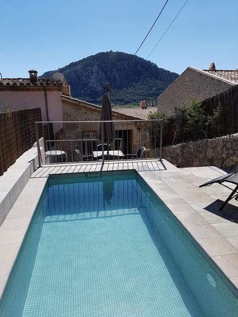 Patio, Facade/entrance, Mountain view, Swimming pool