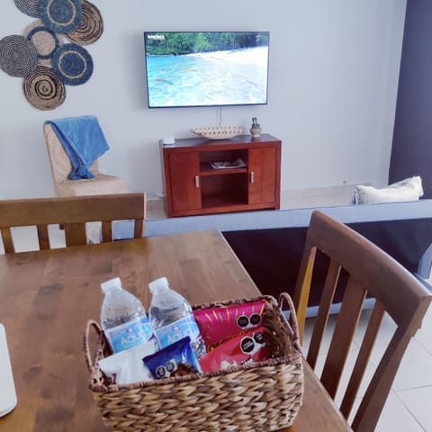 TV and multimedia, Dining area