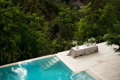 Balcony/Terrace, Pool view, Swimming pool, Swimming pool