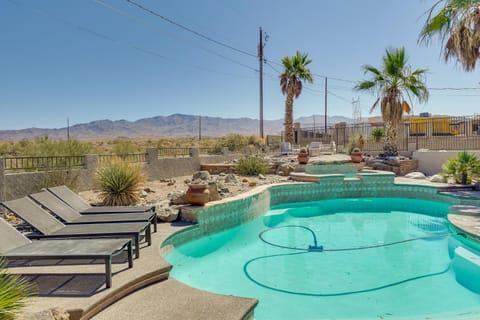 4 Mi to Lake Havasu State Park Home with Mtn Views! House in Lake Havasu City