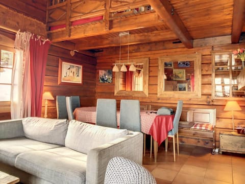 Chalet 4* tout confort au Corbier · Cheminée · Sauna · WiFi · Proche des pistes - FR-1-267-264 Chalet in Villarembert