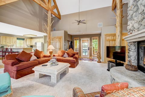 Beautiful 5br Home at The Ranch - Kids Ski Free! condo Apartment in Keystone