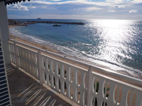 Nearby landmark, Natural landscape, View (from property/room), Balcony/Terrace, Beach, Sea view