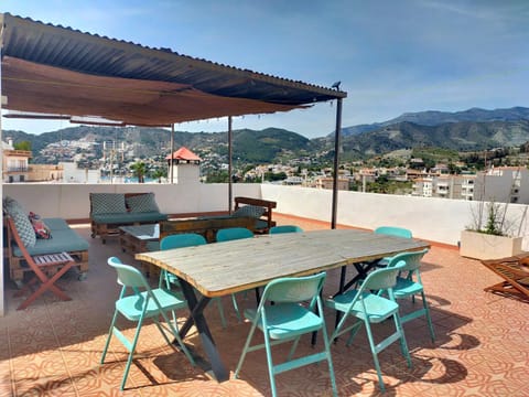 Amazing apartment & great terrace & 4bedrooms Apartment in La Herradura