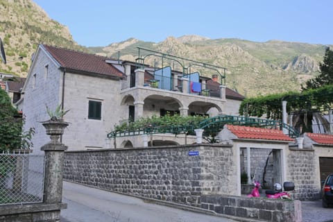 Guesthouse Anita Eigentumswohnung in Dobrota