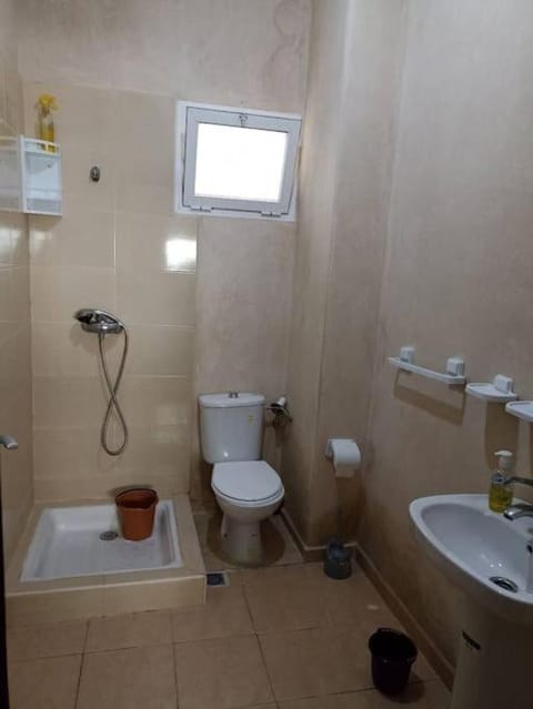 bel appartement avec piscine Eigentumswohnung in Tangier
