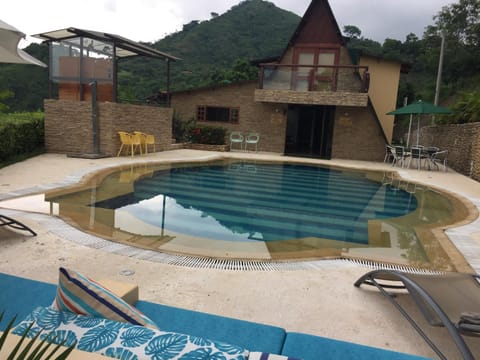 Areca Leisure Centre Chalet in Tolima