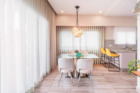 Breakfast Included at Regatta Living 201 Apartment in Distrito Nacional