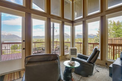 Summit County Ski Getaway with Hot Tub and Views! House in Dillon