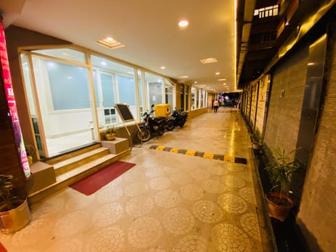 Saluja Residency Hotel in West Bengal