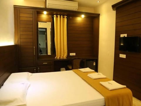 ENCLAVE INN Bed and Breakfast in Chennai