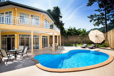 Pool view, Swimming pool, Swimming pool