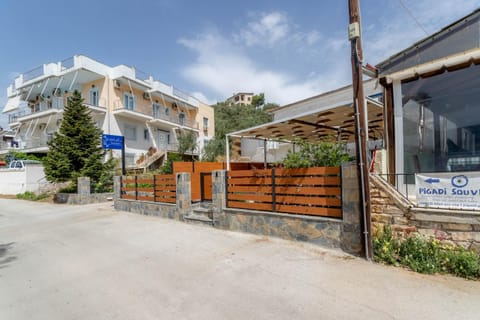 Property building, Sea view, Street view