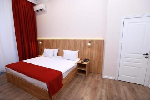 London Hotel and Guest House Hotel in Baku