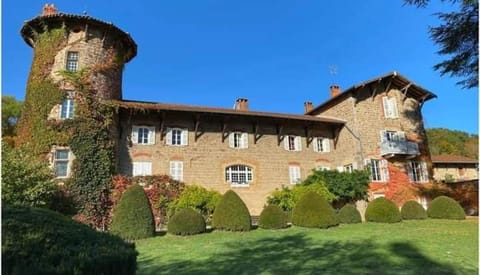 Manoir de Tourville Bed and Breakfast in Auvergne-Rhône-Alpes