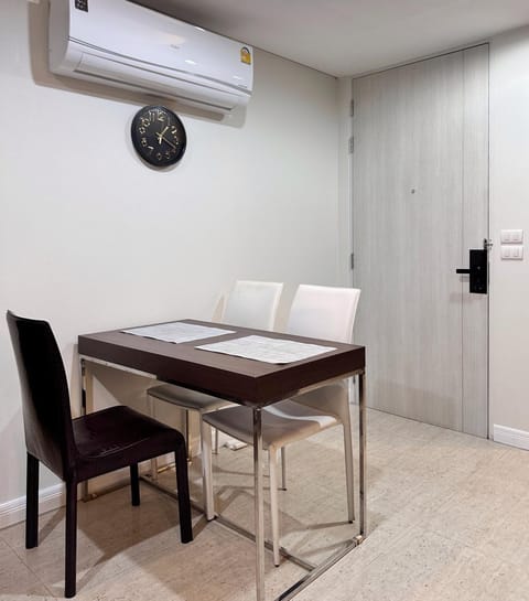 Dining area, air conditioner