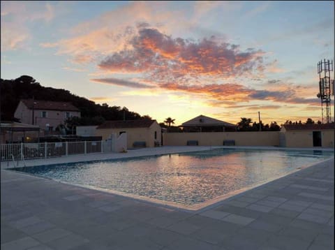 Swimming pool, Open Air Bath