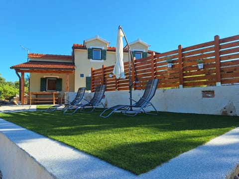 Kuća za odmor OLICA House in Vrboska