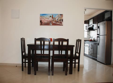Luxury Appartement With Fibre Optique, Parking & Marina Swimming Pool 10 Min By Car Eigentumswohnung in Agadir