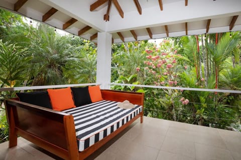 Tropical villa with private pool in Manuel Antonio Villa in Quepos