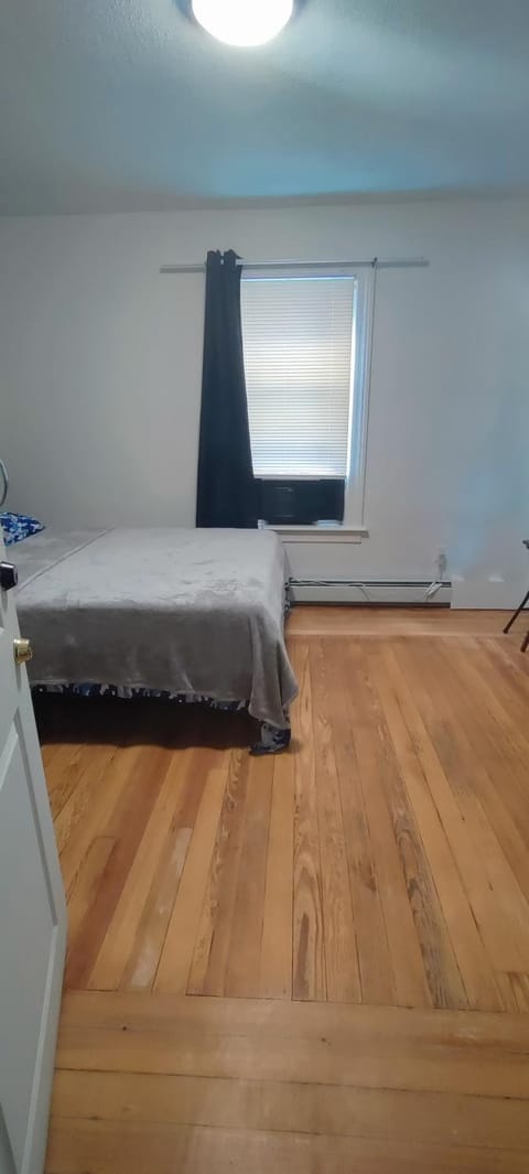 Cozy, spacious and peaceful Vacation rental in Providence