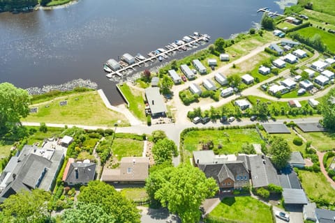 Bird's eye view, River view