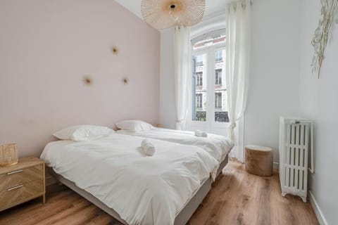 City Blush, Grand appartement spacieux, chaleureux Apartment in Saint-Étienne