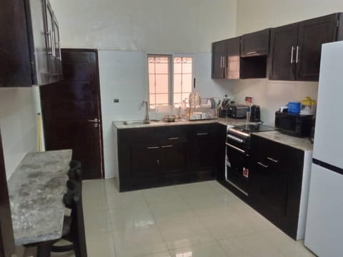 Sweet home Condo in Togo