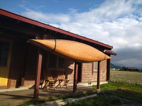 Log Cottage be with nature House in Furano