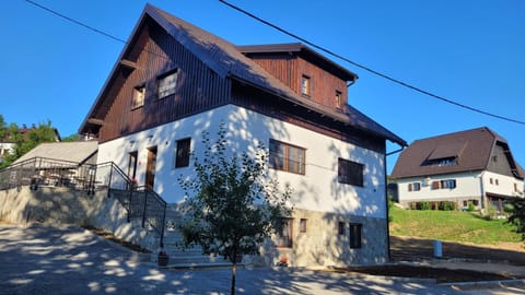 Property building, Day, Street view