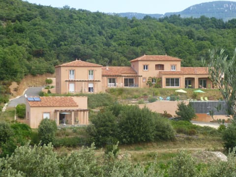 Property building, Bird's eye view