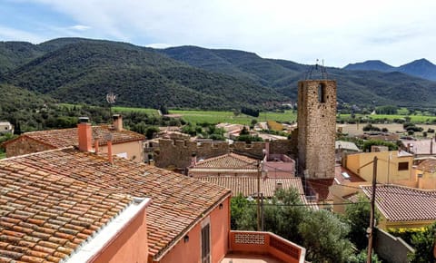 Casa de Pedra Casa rural en el Alt Empordà House in Alt Empordà