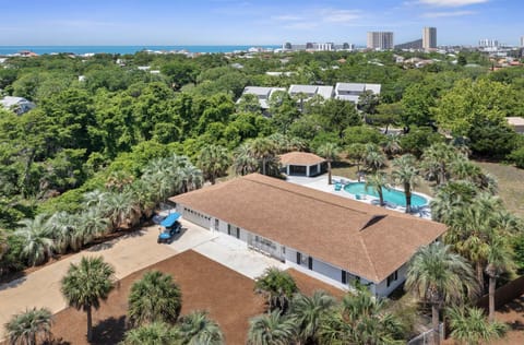 Beach Therapy House in Miramar Beach