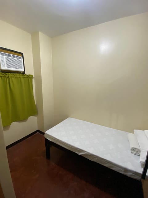 ACHIEVERS DORMITORY Hostel in Lapu-Lapu City