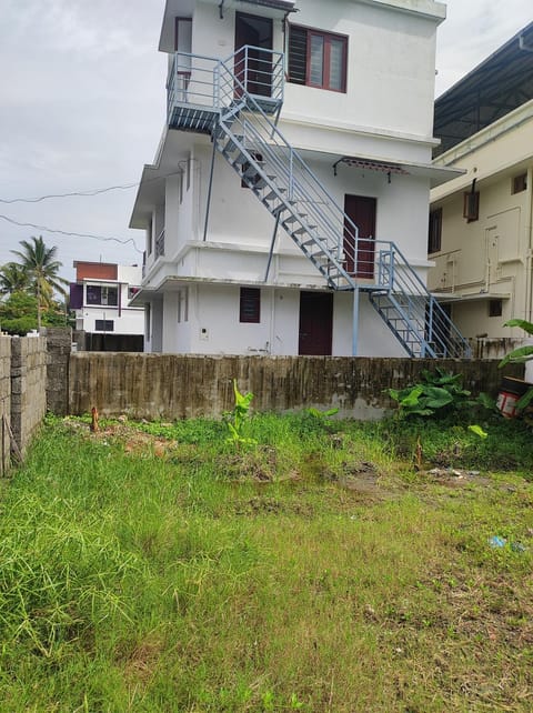 Micro homestay mulavukad House in Kochi