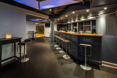 Meeting/conference room