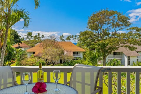 1Br 1Ba Beautifully Renovated Condo with AC, Walk to Beach KP120 House in Poipu