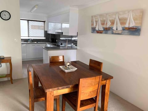 Le Beach Apartments Appartement-Hotel in Burleigh Heads